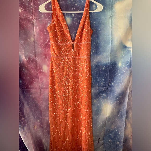 Mac Duggal sequin formal dress - Picture 1 of 5